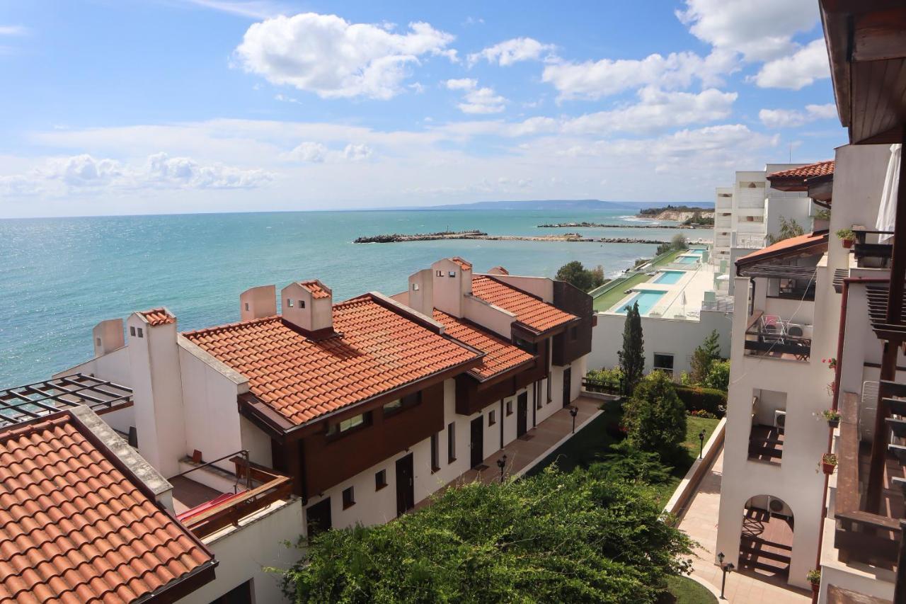 White Coast Beach Apartments Kawarna Exterior foto